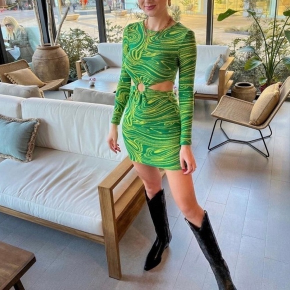 ZARA GREEN SWEATER MINI DRESS